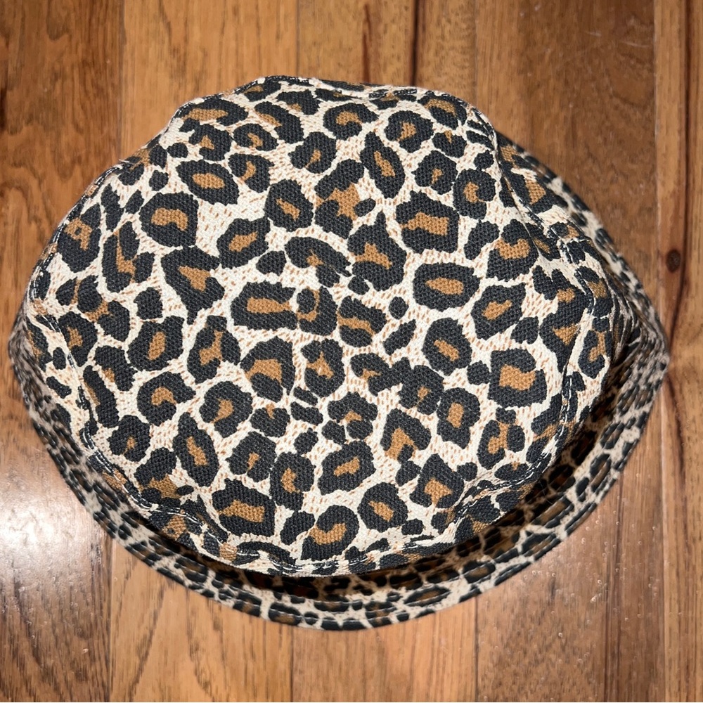 Leopard Bucket Hat - Picture 3 of 4